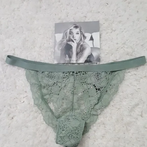 VICTORIA'S SECRET cut out lace cheekini - Picture 3 of 4